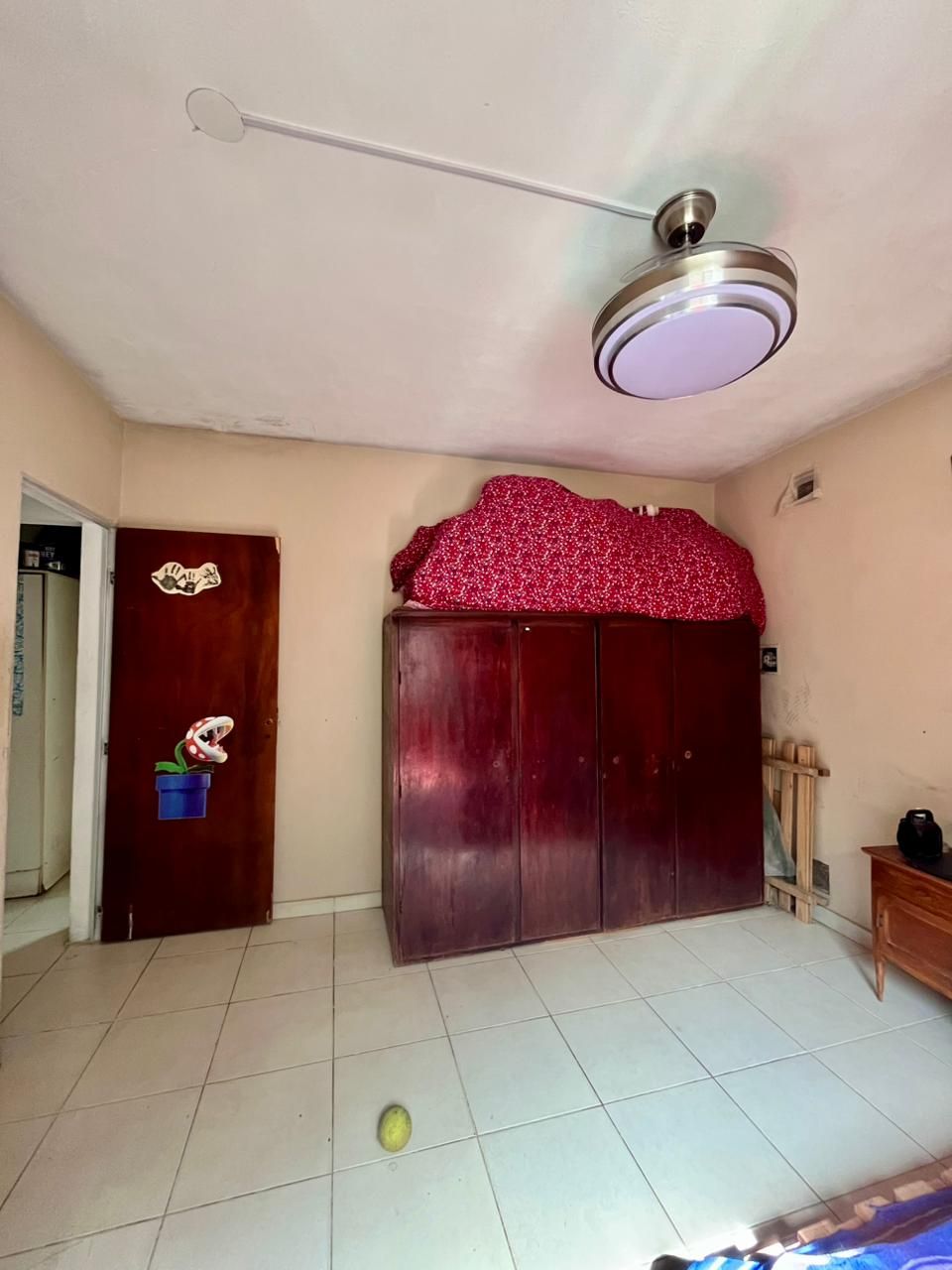 Imagen de la propiedad CASA EN VENTA CON TERRENO CALLE CHURRARIN 3200